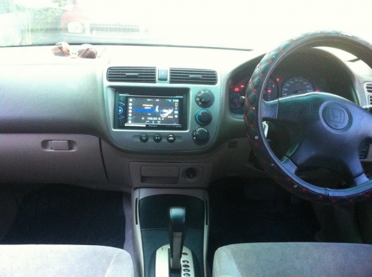 ขายซีวิค ไดเมนชั่น สีขาว ขายดาวน์ 39,000