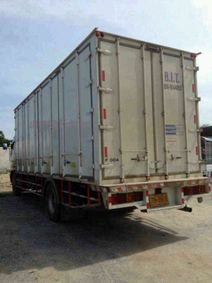 ฮีโน่เมก้าซีรี่ย์500ตู้สวิง10บานมี3คัน