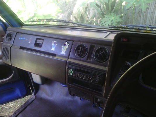 TOYOTA ดั๊ม3คิวปี36ราคา3450000ราคาต่อรองได้ห้างแท้