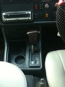 รถตู้ โตโยต้า HIACE