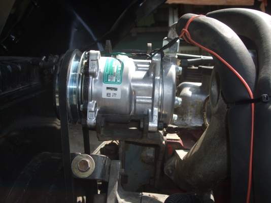 ขายsumo227 เครื่องเดิม เกียร์อีตั่นดั่มสามมิตรกระบะเหล็ก