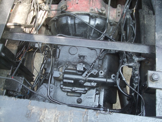 ขายsumo227 เครื่องเดิม เกียร์อีตั่นดั่มสามมิตรกระบะเหล็ก