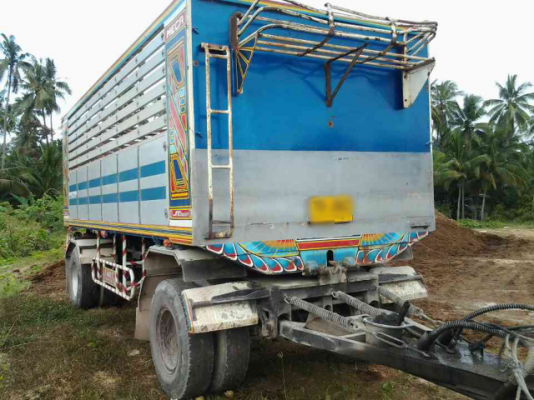 ขายลูกพ่วงมิเนียม อู่ เอสที นครปฐม 2 เพลา จดทะเบียนปี 48 สภาพพร้อมใช้