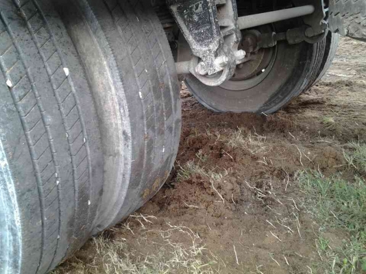 ขายลูกพ่วงมิเนียม อู่ เอสที นครปฐม 2 เพลา จดทะเบียนปี 48 สภาพพร้อมใช้