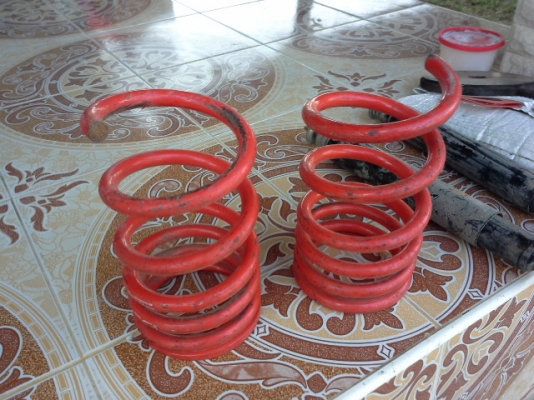 ขายสปริงโหลดซิ่งKE70 1800-/คู่ โช้คซิ่งหนึบๆใส่KE70 ขาย1500ลดได้