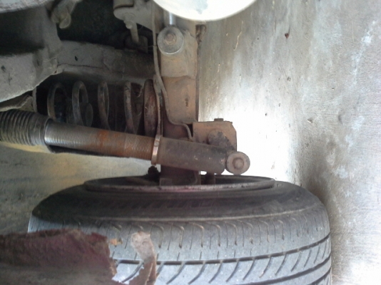 ขายสปริงโหลดซิ่งKE70 1800-/คู่ โช้คซิ่งหนึบๆใส่KE70 ขาย1500ลดได้