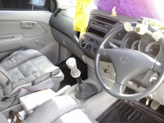 ขายด่วน รถยนต์ กระบะบรรทุกเสริมคอก ยี่ห้อ TOYOTA รุ่นHILUX VIGO / 102 แรงม้า