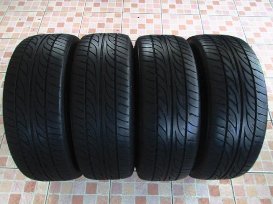 ขายยาง DUNLOP LM703 205-45-17 ปี2611 ราคาเบาๆ (1ชุด)