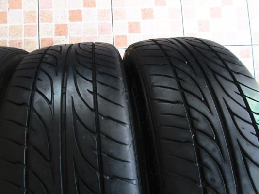 ขายยาง DUNLOP LM703 205-45-17 ปี2611 ราคาเบาๆ (1ชุด)