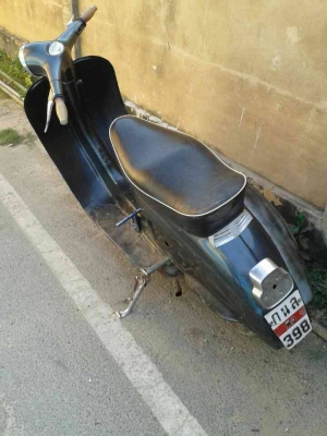 ขายเวสป้าตามสถาพ12000บาท ต่อรองได้สภาพตามรูป