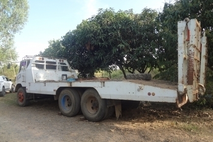 ขายเหมา รถเกี่ยวข้าว 2 คันอุ้ม1คัน ไม่อุ้ม1คัน