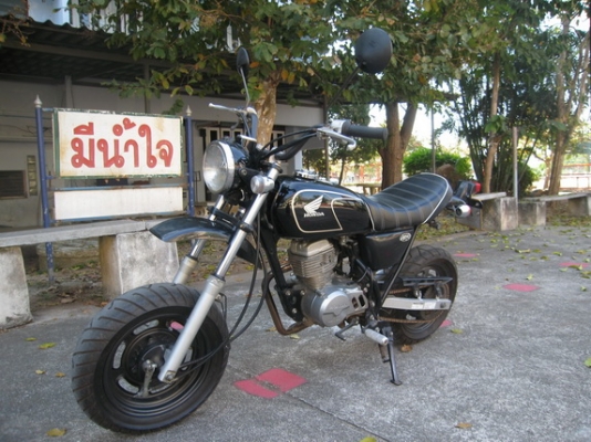 ขายรถ Honda APE50 ตามสภาพพร้อมใช้งาน มีคลิปเครื่องยนต์ ขายรถ Honda APE50 ตามสภาพพร้อมใช้งาน มีคลิปเครื่องยนต์