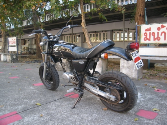 ขายรถ Honda APE50 ตามสภาพพร้อมใช้งาน มีคลิปเครื่องยนต์ ขายรถ Honda APE50 ตามสภาพพร้อมใช้งาน มีคลิปเครื่องยนต์