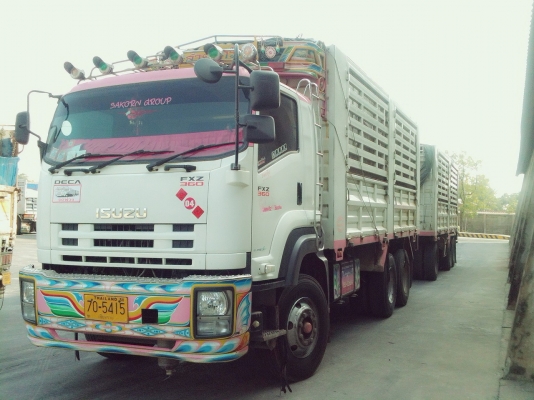 ต้องการขายดาวน์รถอีซูซุdeca360แม่+ลูก3เพลาไม่ดั๊มคอกเกษตร(มี2พ่วง)