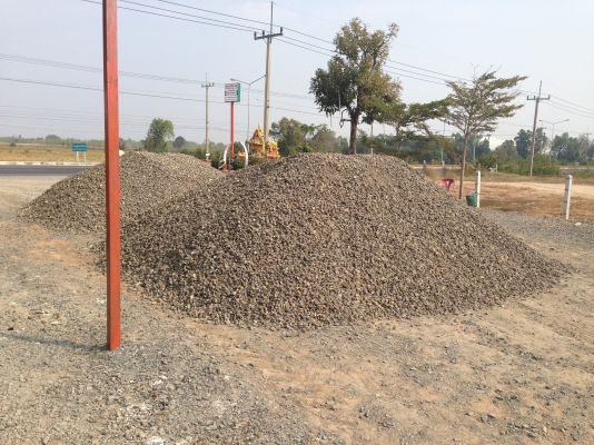 Kubota L32 / 32แรง 4WD เครื่องดี มีภาพวีดีโอ สภาพดีราคา 165000 บาท รถพร้อมใช้งาน มีผานดันหน้า ผานหลั