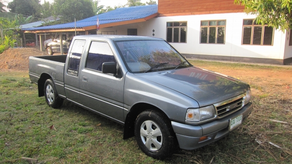 ขายกระบะอีซูซุแค็ป TFR 90HP เครื่องแน่นแรงดีไม่ไอไม่จามประหยัดน้ำมันสุดๆ ป้ายทะเบียนสวย บน 7000 ทั้งภายนอกภายในครัชชีสวยไม่มีผุ .... เอกสาร พร้อมโอน+ภาษีขาดมิุถุนายน57.....สีบอร์นเทาสวยๆ+แอร์เย็นจัด+ชีดี+MP3+ แม๊กไลเนอร์+ รถสภาพพร้อมใช้งานครับ... ขายที่16