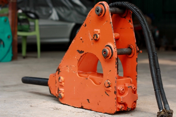 ขายหัวเจาะ หัวกระแทก TOYO เก่านอกญี่ปุ่น มี VDO ทดลองให้ดู สนใจติดต่อ 086-775-7900 ขายหัวเจาะ หัวกระแทก TOYO เก่านอกญี่ปุ่น มี VDO ทดลองให้ดู สนใจติดต่อ 086-775-7900