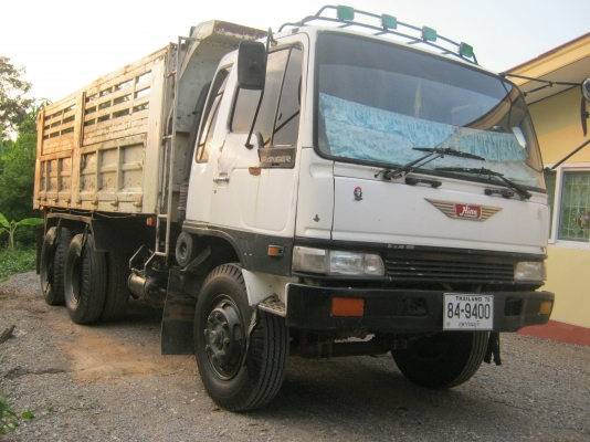 ขายด่วนสิบล้อดั้มดินราคาเบาๆ ฮีโน่HO7D 195 2เพลา เกียร์ดี10สปีด เจ้าของขายเองต่อรองได้