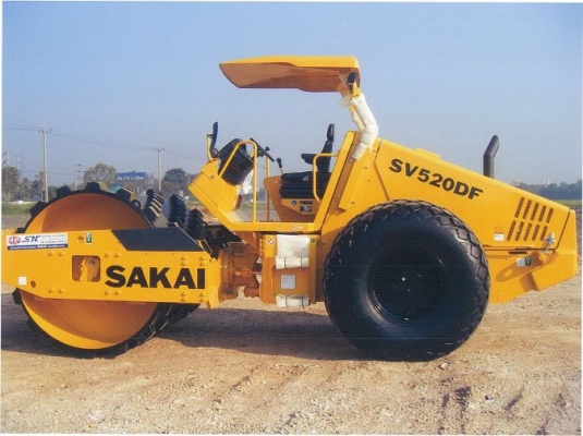 รถบดถนนสั่นสะเทือนสองเปลือกหนามหุ้มเรียบ SAKAI รุ่น SV520DF