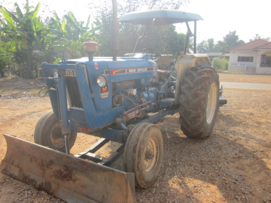 ขาย FROD 77 T2   เสื้อลาย สภาพพร้อมใช้สุดๆ