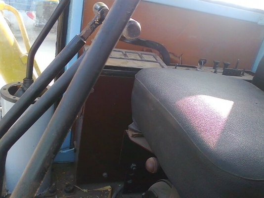 รถขุด KOMATSU PC60-3 รถเก่าญี่ปุ่น มีใบอินวอยล์ ชอบราคาเท่าไรต่อรองได้ครับ