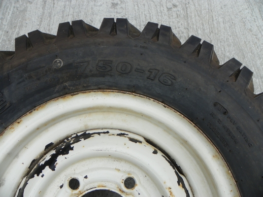 ขายล้ออะไหล่สำหรับรถ LAND ROVER SERIES