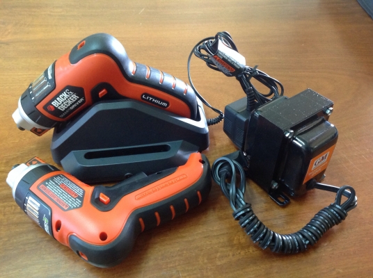 ขายไขควงไร้สาย BLACK&amp;DECKER ขายเหมาถูกสุดๆ