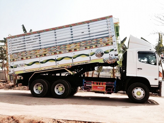 รถใหม่#พร้อมขาย#HINO FM2P 380#กระบะอลูมิเนียมคอกสูง#ดั้มพ์ 15 ตัน#ติดตั้งปากลำโพงใหญ่#ยาว 6.50 เมตร#สูง 2.20 เมตร