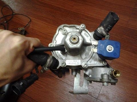 ขาย ชุดเเก๊ซ Versus หัวฉีด 4สูบ ถังโดนัท สภาพใหม่มาก มีประกัน 10000บาท