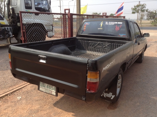 Toyota Mighty Cab ปี'94 LN90 เครื่อง 2L 2500CC เครื่องดี ซัซซีสวย แม็กซ์ แอร์ ไม่เพาเวอร์ 85,000 Toyota Mighty Cab ปี'94 LN90 เครื่อง 2L 2500CC เครื่องดี ซัซซีสวย แม็กซ์ แอร์ ไม่เพาเวอร์ 85,000