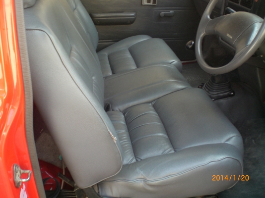 toyota mighty-X YN85 หัวเดียว ติดแก๊สLPG สภาพสวยมาก