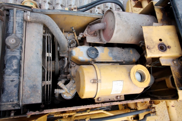 ขายรถแทรคเตอร์ MITSUBISHI BD2G ติดต่อ 086-775-7900