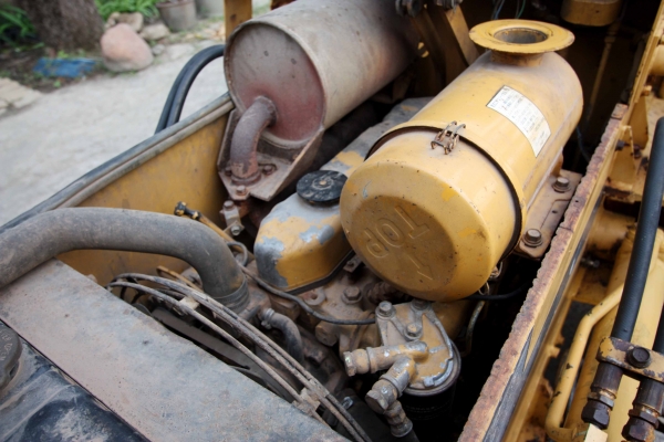 ขายรถแทรคเตอร์ MITSUBISHI BD2G ติดต่อ 086-775-7900