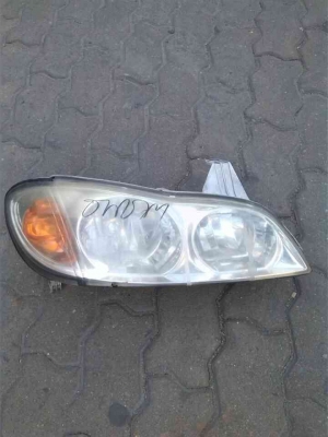 ขายไฟหน้า Nissan CEFIO A33 ข้างขวา ราคา 2,500 บาท