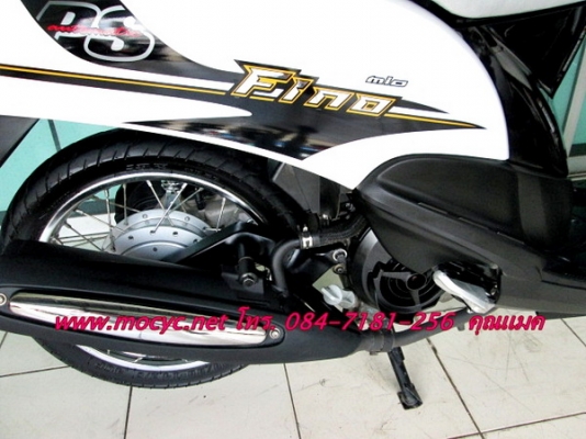 Fino PS  ปี 56 รถเดือน ก.ค.  สีขาวดำ สีขาวสะอาดตา  แถมฟรี  เสื้อ และหมวกกันน็อก  24900