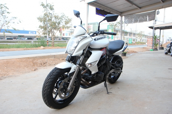 ขาย ER6N 650 ปี2009 ทะเบียนพร้อมโอน  มือเดียว