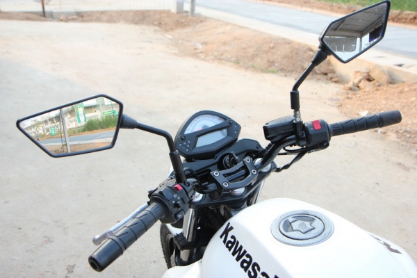 ขาย ER6N 650 ปี2009 ทะเบียนพร้อมโอน  มือเดียว