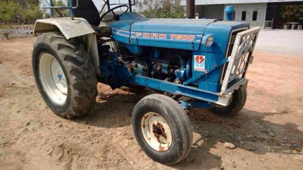 ขายรถไถ Ford รุ่นรวงข้าว รถใช้งานได้ปกติ เครื่องเดิม เอกสารสัญญาซื้อขาย