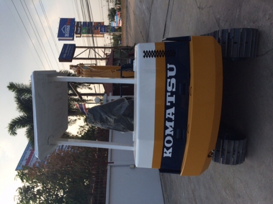 รถขุด KOMATSU PC30-6 มือสอง นำเข้าจากญี่ปุ่น สภาพสวย พร้อมใช้งาน รถขุด KOMATSU PC30-6 มือสอง นำเข้าจากญี่ปุ่น สภาพสวย พร้อมใช้งาน