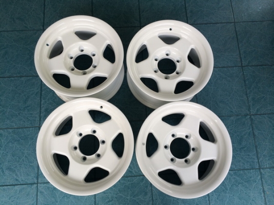 ขายล้อ BRADLEY V 16x8 สีขาว สภาพของใหม่ ราคามือ2