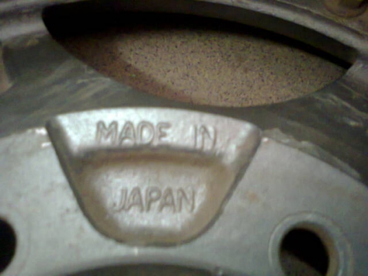 MADE IN JAPAN BERG-S  R15X6.5 ET25 6/139 ล้อ2ชิ้นแท้เดิมหายากครับ1ชุด