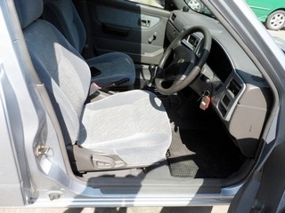 NISSAN NV QUEENCAB 1.6 SL MT ปี 2000 รถบ้านแท้ขายถูกจัดไฟแนนซ์ได้ T.086-527-9533