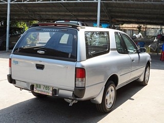 NISSAN NV QUEENCAB 1.6 SL MT ปี 2000 รถบ้านแท้ขายถูกจัดไฟแนนซ์ได้ T.086-527-9533