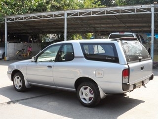 NISSAN NV QUEENCAB 1.6 SL MT ปี 2000 รถบ้านแท้ขายถูกจัดไฟแนนซ์ได้ T.086-527-9533