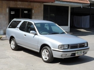 NISSAN NV QUEENCAB 1.6 SL MT ปี 2000 รถบ้านแท้ขายถูกจัดไฟแนนซ์ได้ T.086-527-9533