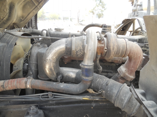 ขายด่วน 10ล้อ 2 เพลา ร็อกกี้ คัชซีรุ่นเล็ก 2เพลาดั้ม,แอร์พร้อม สภาพดี,ราคากันเอง