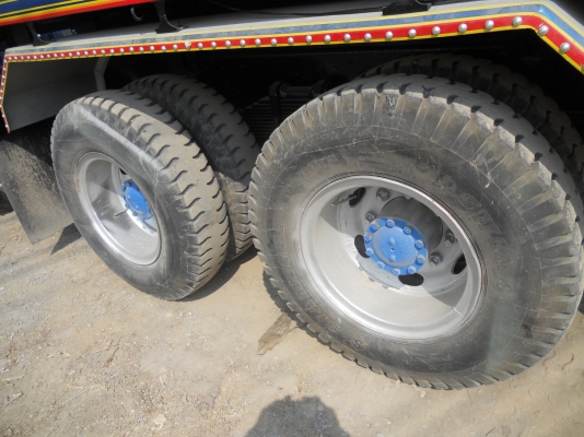 ขายด่วน 10ล้อ 2 เพลา ร็อกกี้ คัชซีรุ่นเล็ก 2เพลาดั้ม,แอร์พร้อม สภาพดี,ราคากันเอง