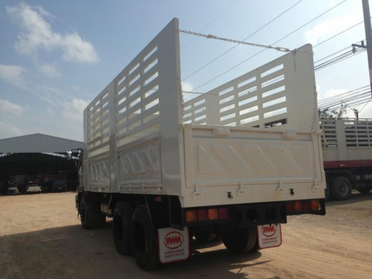 รถบรรทุกสิบล้อ Hino 195 แรงม้า รุ่น FL3HNKA พร้อมใช้งาน เอกสารพร้อมโอน รถบรรทุกสิบล้อ Hino 195 แรงม้า รุ่น FL3HNKA พร้อมใช้งาน เอกสารพร้อมโอน