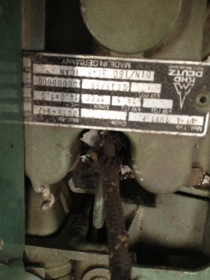 เครื่องปั่นไฟสแตนฟอดสภาพพร้อมใช้งานครับเครื่องเป็นของเยอรมันครับ  ตัวไดเป็นของสแตนฟอด ครับ ขนาด 30 โลครับสวยๆครับสภาพเดิมพร้อมใช้งานครับ