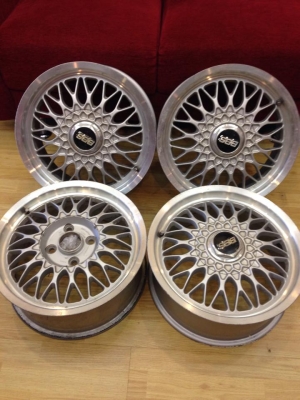 ขายโล๊ะแม็คแท้  ราคาหลักพัน  4 ชุด